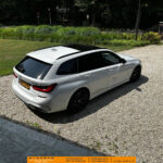 Foto 5 van BMW 3 Serie Touring 330e High Executive, M-Sport, BMW Laser