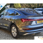Foto 2 van Audi e-tron Sportback 55 quattro Business edition 95 kWh Met zomer 21 inch en Wintervelgen 19 inch