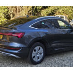 Foto 4 van Audi e-tron Sportback 55 quattro Business edition 95 kWh Met zomer 21 inch en Wintervelgen 19 inch