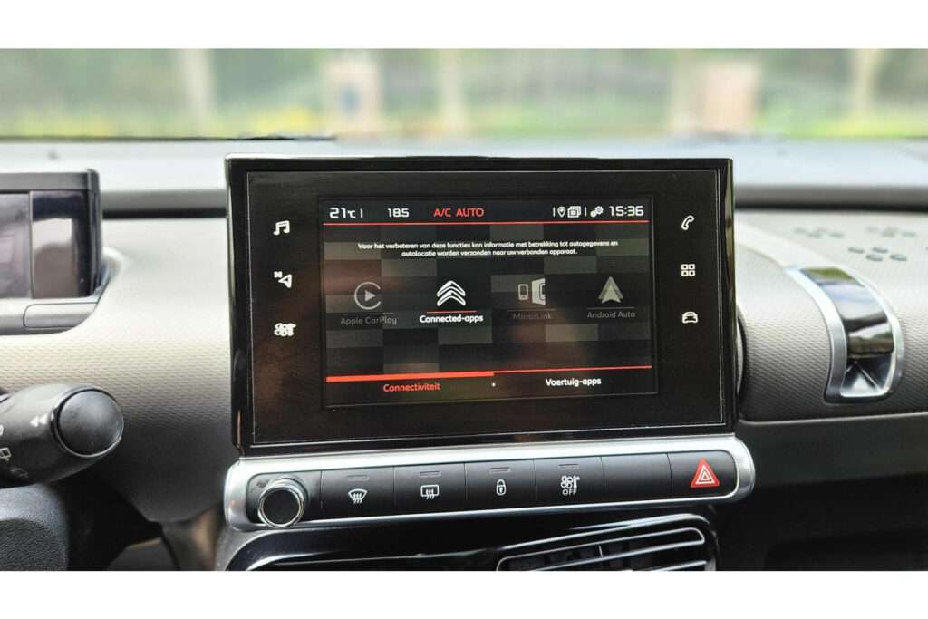 Citroën C4 Cactus 1.2 PureTech Business Trekhaak Navigatie