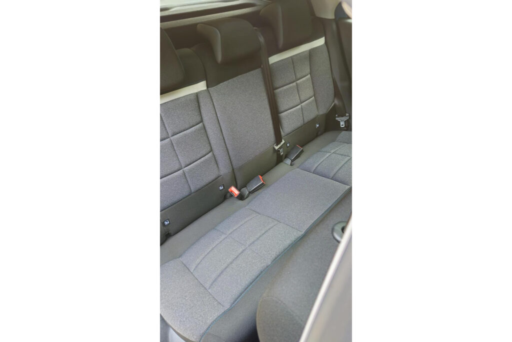 Citroën C4 Cactus 1.2 PureTech Business Trekhaak Navigatie