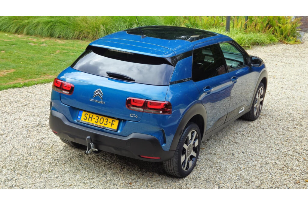 Citroën C4 Cactus 1.2 PureTech Business Trekhaak Navigatie