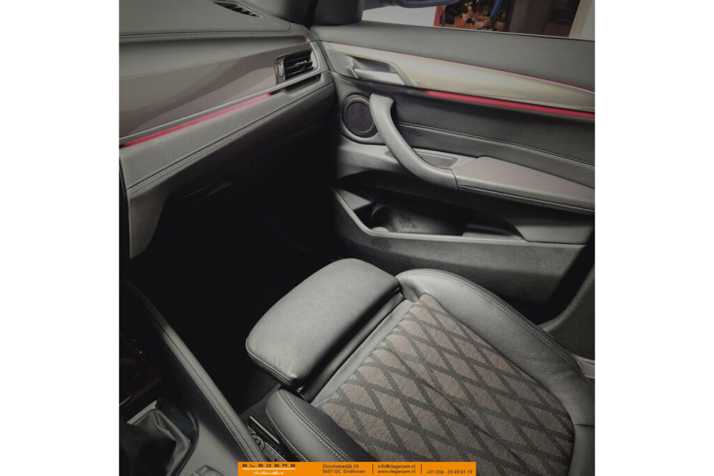 BMW X1 xDrive25e 1.5 High Executive Plugin hybride PACK BUSI PLUS DRIV ASSI PACK HEAD UP LED HEAD PDC FRON REAR