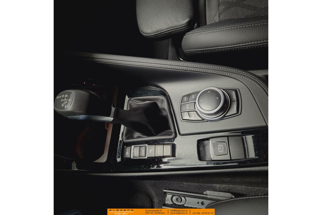 BMW X1 xDrive25e 1.5 High Executive Plugin hybride PACK BUSI PLUS DRIV ASSI PACK HEAD UP LED HEAD PDC FRON REAR