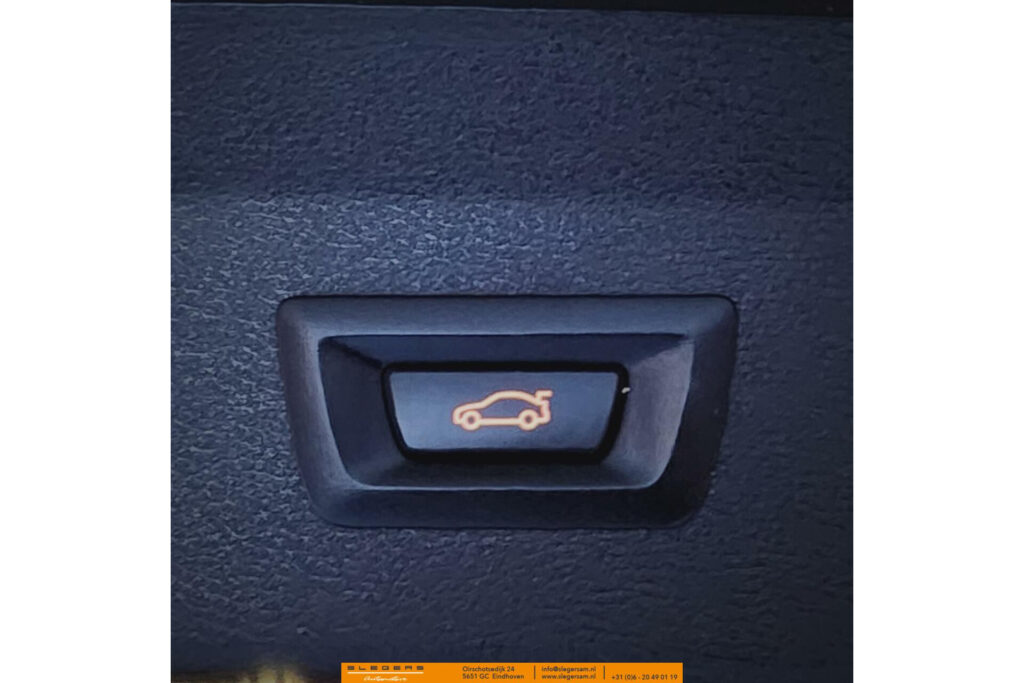 BMW X1 xDrive25e 1.5 High Executive Plugin hybride PACK BUSI PLUS DRIV ASSI PACK HEAD UP LED HEAD PDC FRON REAR