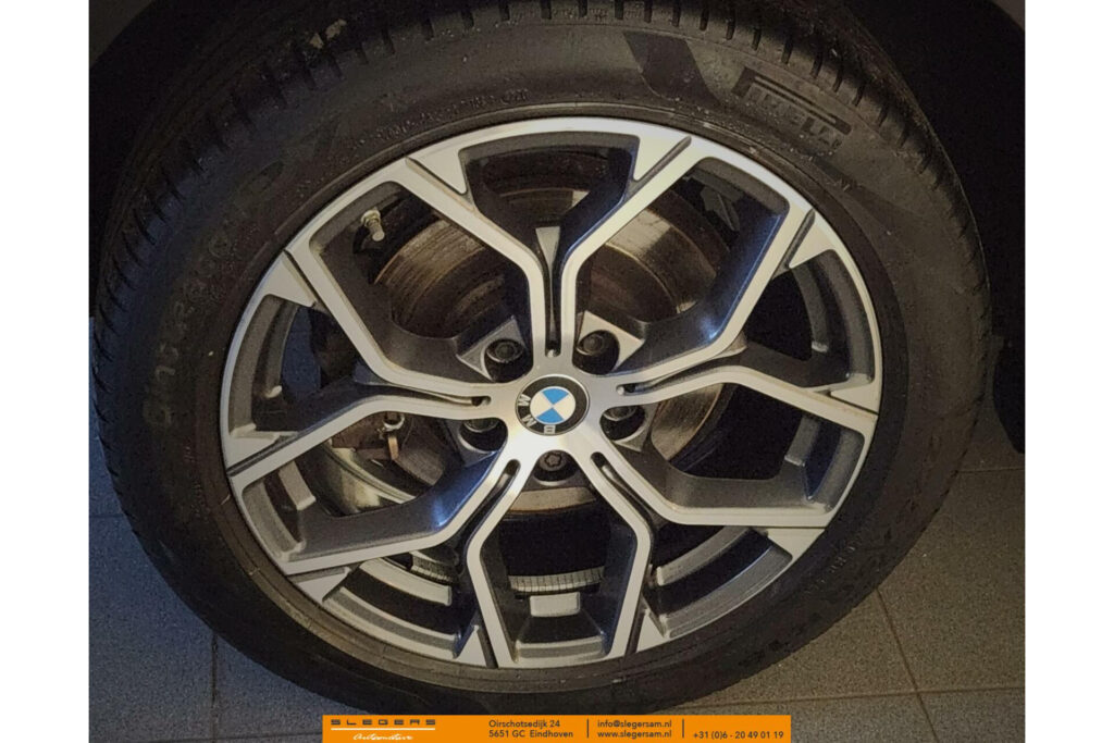BMW X1 xDrive25e 1.5 High Executive Plugin hybride PACK BUSI PLUS DRIV ASSI PACK HEAD UP LED HEAD PDC FRON REAR