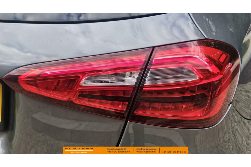 Mercedes-Benz A-Klasse 180 Business Solution AMG