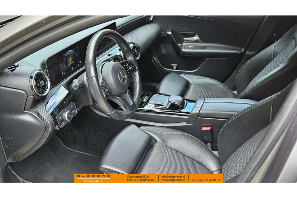 Mercedes-Benz A-Klasse 180 Business Solution AMG