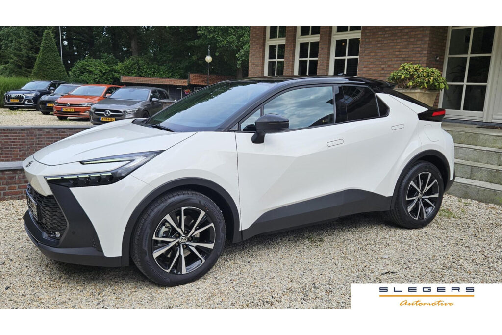 Toyota C-HR 2.0 Plug-in Hybrid Teamplayer + Technekpakket bi tone