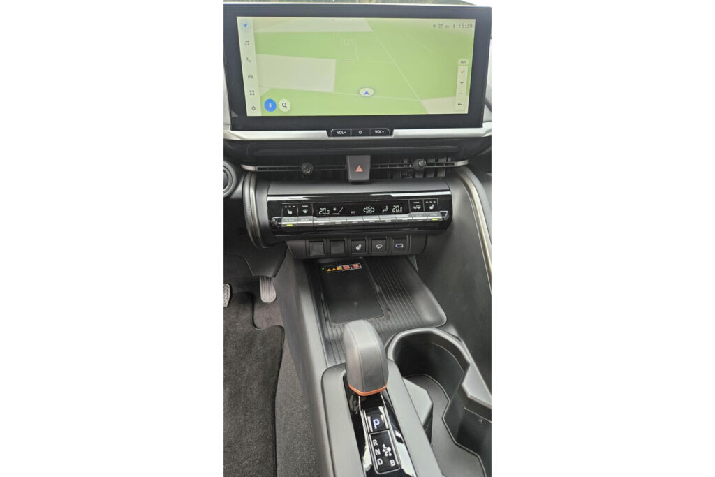 Toyota C-HR 2.0 Plug-in Hybrid Teamplayer + Technekpakket bi tone