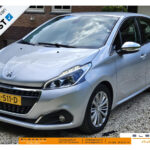 Foto 1 van Peugeot 208 1.2 PureTech Allure