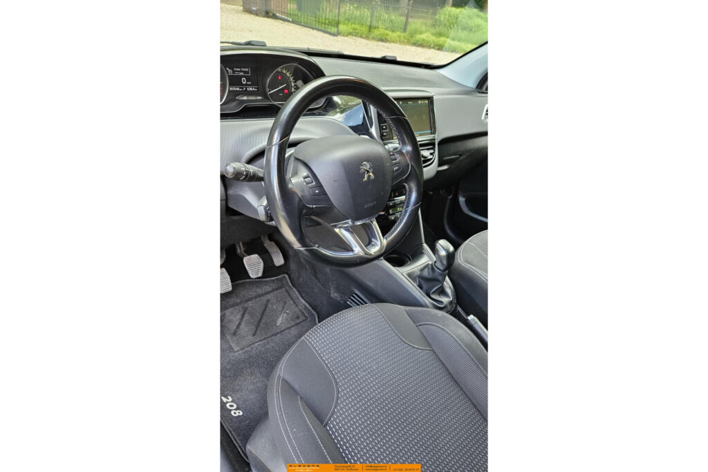 Peugeot 208 1.2 PureTech Allure