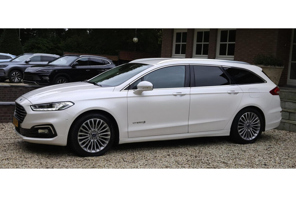 Ford Mondeo Wagon 2.0 IVCT HEV Titanium hybride automaat