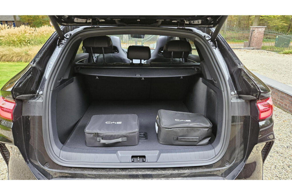 BYD SEAL U 1.5 DM-i FWD Boost  PHV Nieuw direct leverbaar