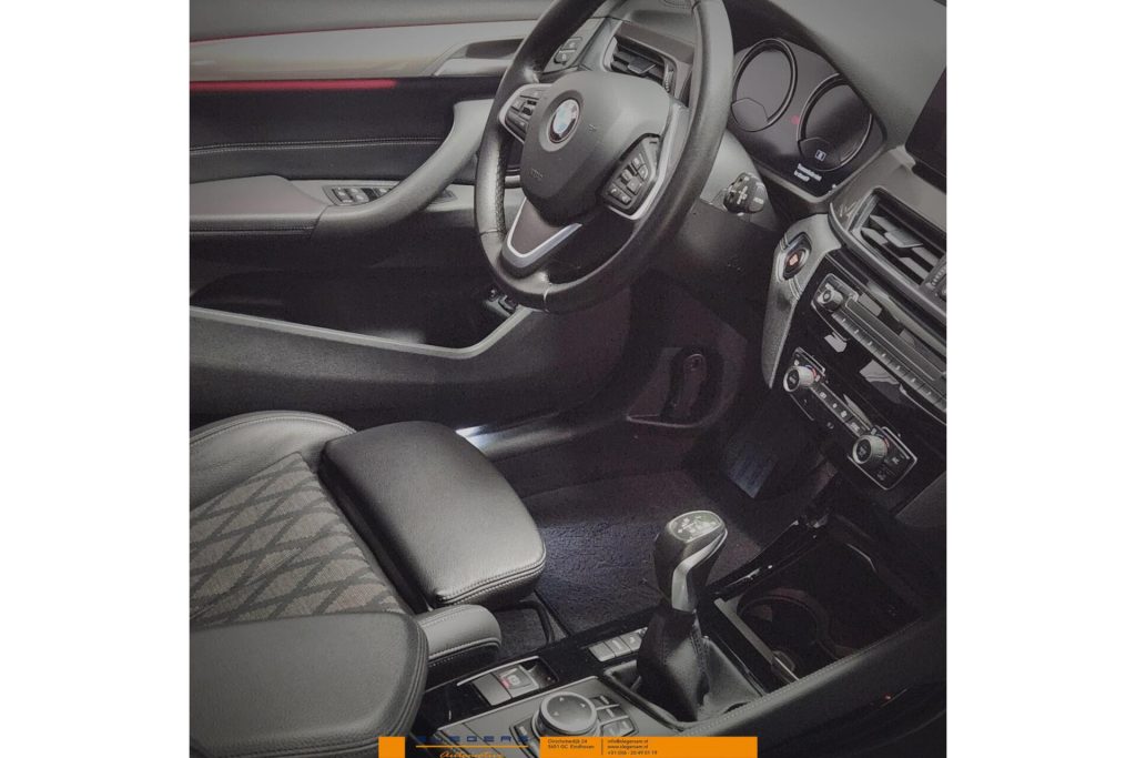 BMW X1 xDrive25e 1.5 High Executive Plugin hybride PACK BUSI PLUS DRIV ASSI PACK HEAD UP LED HEAD PDC FRON REAR