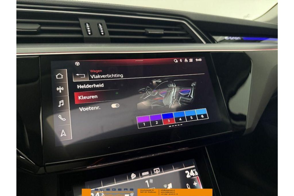 Audi e-tron Sportback 55 quattro Business edition 95 kWh Met zomer 21 inch en Wintervelgen 19 inch