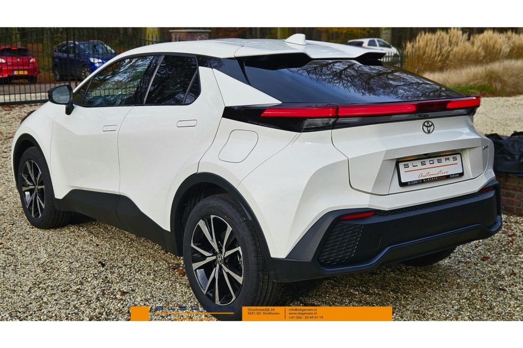 Toyota C-HR 2.0 Plug-in Hybrid Teamplayer + Technekpakket Nieuw