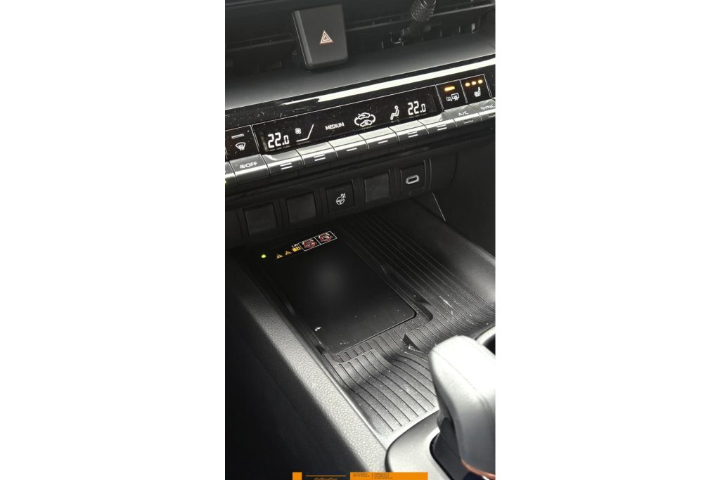 Toyota C-HR 2.0 Plug-in Hybrid Teamplayer + Technekpakket Nieuw