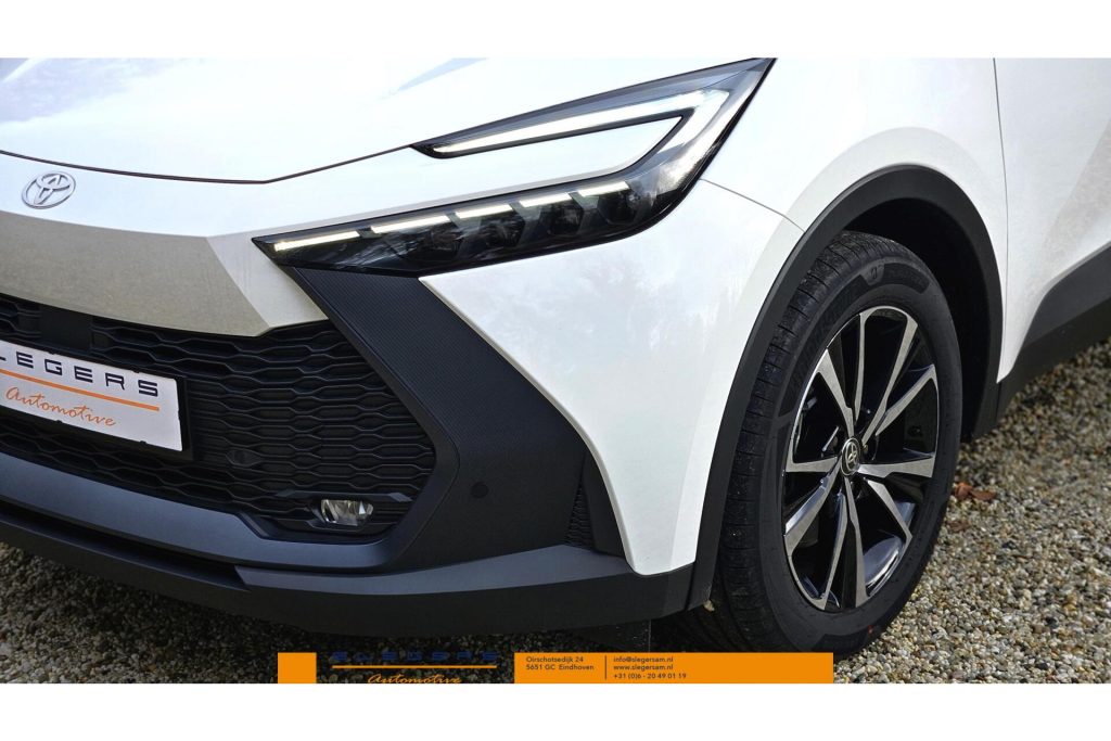 Toyota C-HR 2.0 Plug-in Hybrid Teamplayer + Technekpakket Nieuw
