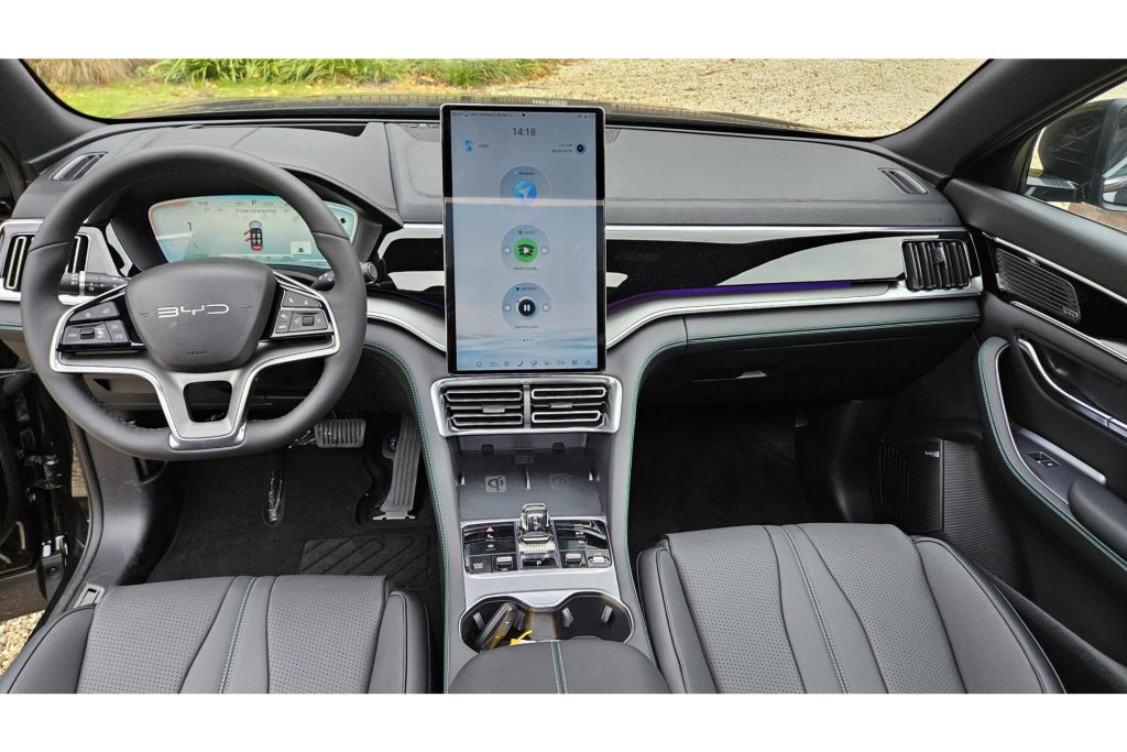 BYD SEAL U 1.5 DM-i FWD Boost Plug-in Hybrid Luxe uitvoering diverse kleuren op voorraad direct leverbaar