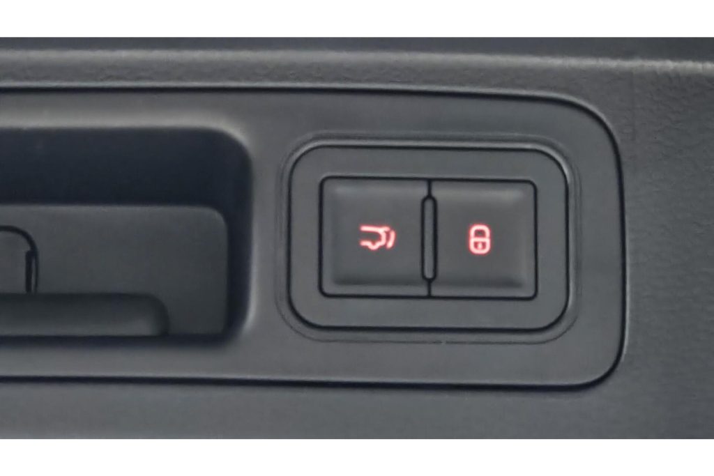 BYD SEAL U 1.5 DM-i FWD Boost Plug-in Hybrid Luxe uitvoering diverse kleuren op voorraad direct leverbaar