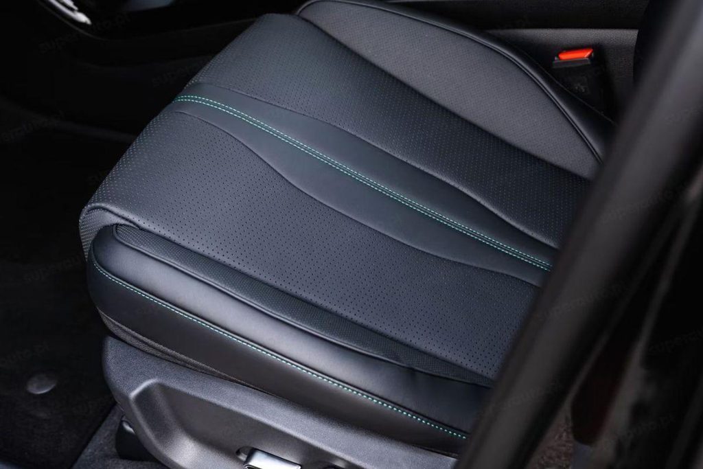 BYD SEAL U 1.5 DM-i FWD Boost Plug-in Hybrid Luxe uitvoering diverse kleuren op voorraad direct leverbaar