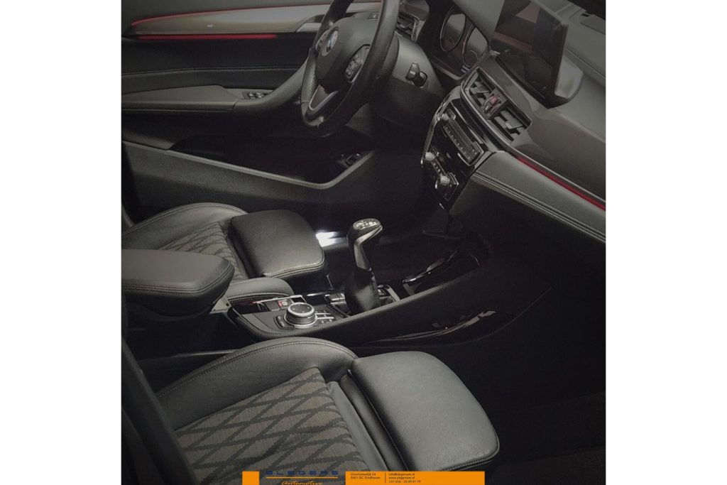 BMW X1 xDrive25e 1.5 High Executive Plugin hybride PACK BUSI PLUS DRIV ASSI PACK HEAD UP LED HEAD PDC FRON REAR