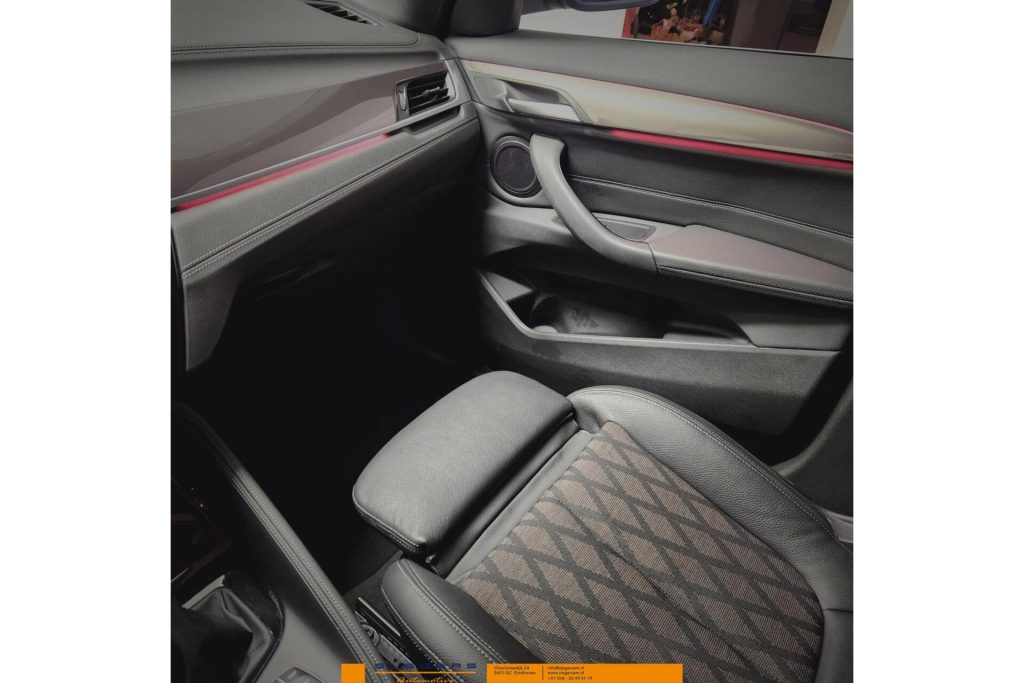 BMW X1 xDrive25e 1.5 High Executive Plugin hybride PACK BUSI PLUS DRIV ASSI PACK HEAD UP LED HEAD PDC FRON REAR