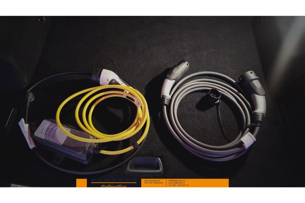 BMW X1 xDrive25e 1.5 High Executive Plugin hybride PACK BUSI PLUS DRIV ASSI PACK HEAD UP LED HEAD PDC FRON REAR