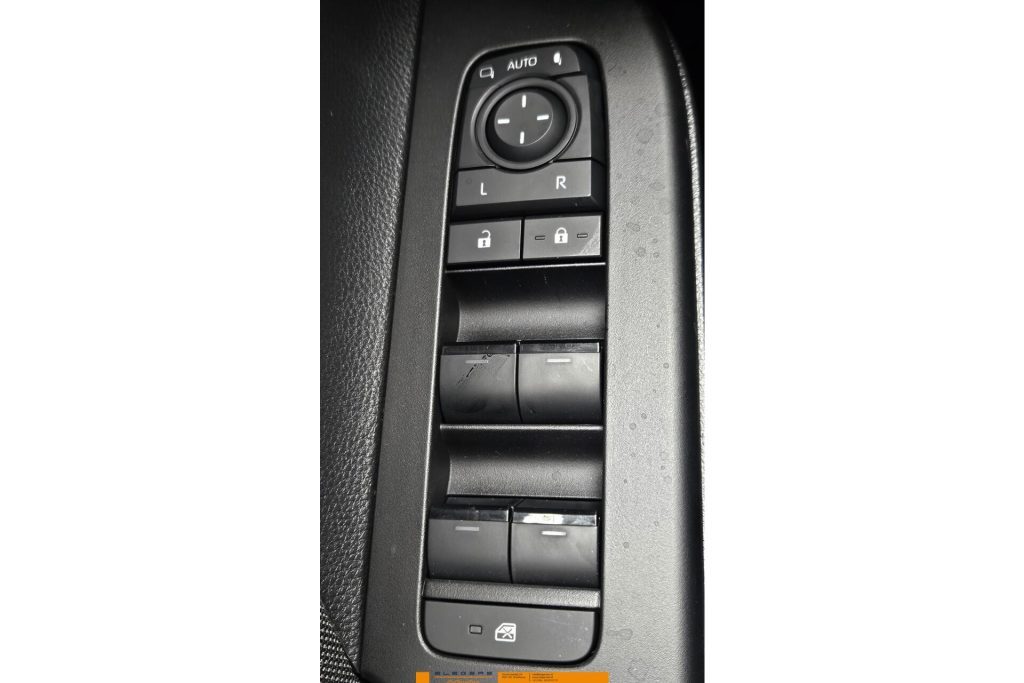 Toyota C-HR 2.0 Plug-in Hybrid Teamplayer + Technekpakket Nieuw