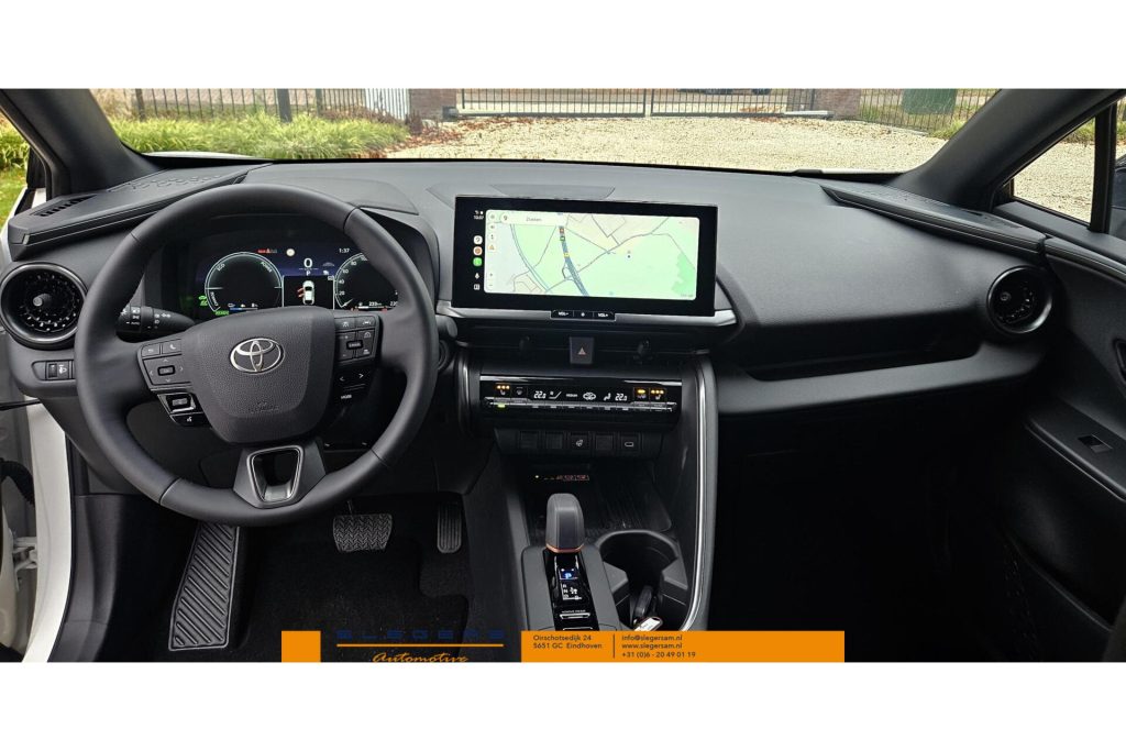 Toyota C-HR 2.0 Plug-in Hybrid Teamplayer + Technekpakket Nieuw