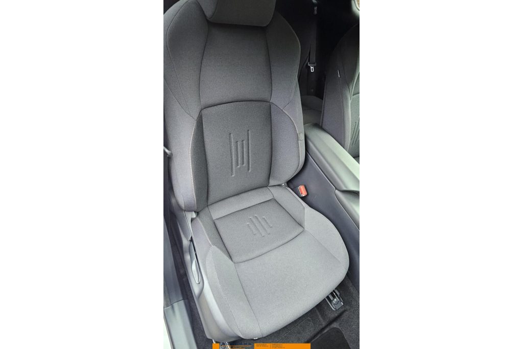 Toyota C-HR 2.0 Plug-in Hybrid Teamplayer + Technekpakket Nieuw