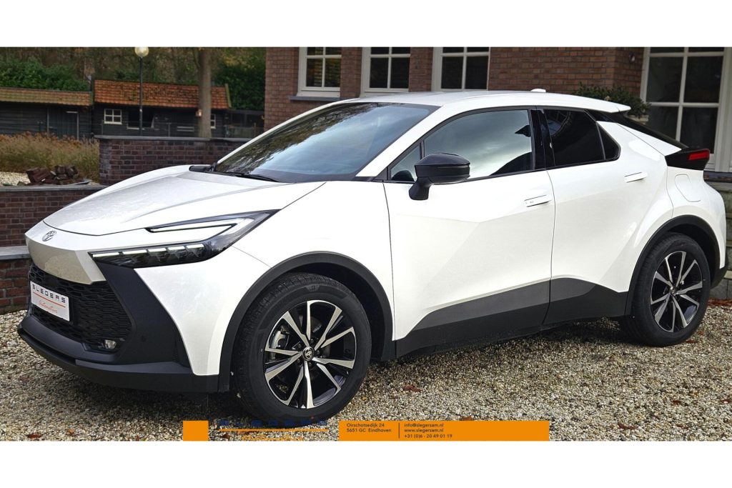Toyota C-HR 2.0 Plug-in Hybrid Teamplayer + Technekpakket Nieuw