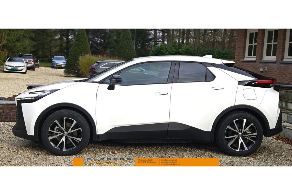 Toyota C-HR 2.0 Plug-in Hybrid Teamplayer + Technekpakket Nieuw