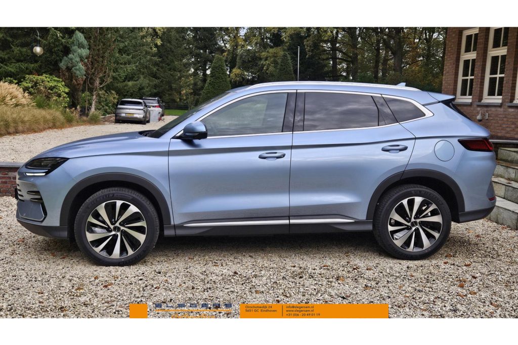 BYD SEAL U 1.5 DM-i FWD Boost Plug-in Hybrid Luxe uitvoering diverse kleuren op voorraad direct leverbaar