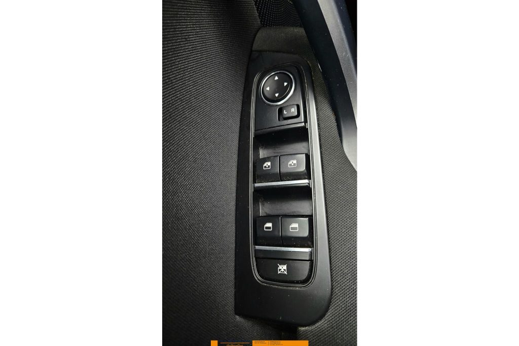 Kia cee’d Sportswagon 1.0 T-GDi DynamicLine CAMERA NAVIGATIE CRUISE CONTR.