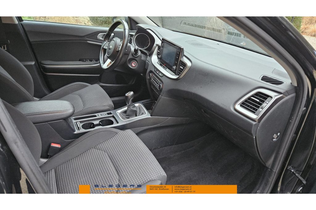 Kia cee’d Sportswagon 1.0 T-GDi DynamicLine CAMERA NAVIGATIE CRUISE CONTR.
