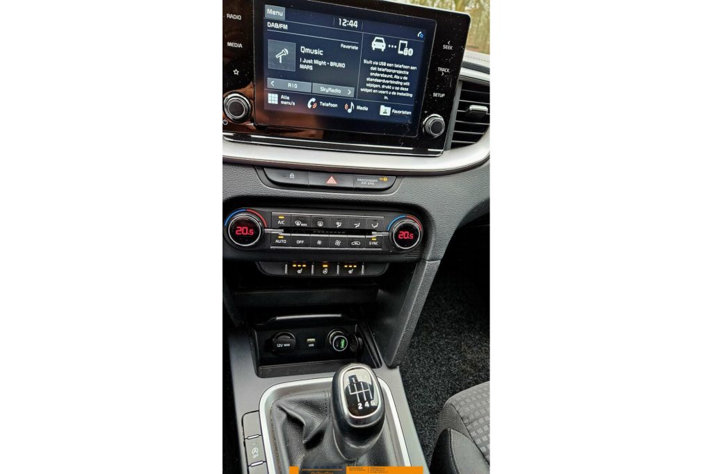 Kia cee’d Sportswagon 1.0 T-GDi DynamicLine CAMERA NAVIGATIE CRUISE CONTR.