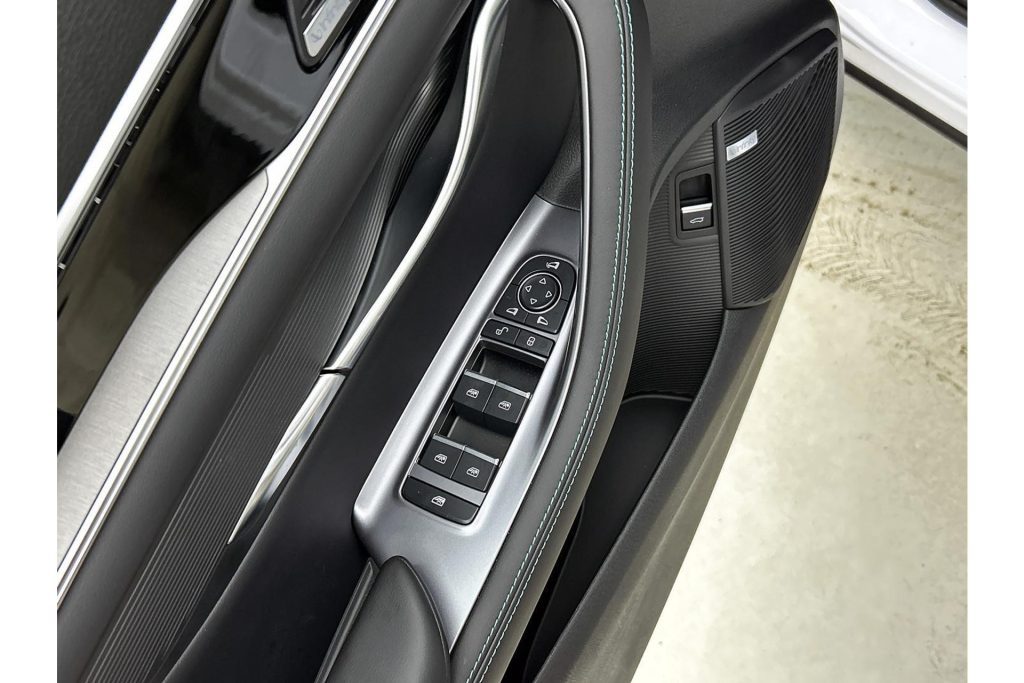 BYD SEAL U 1.5 DM-i FWD Boost  Plug-in Hybrid