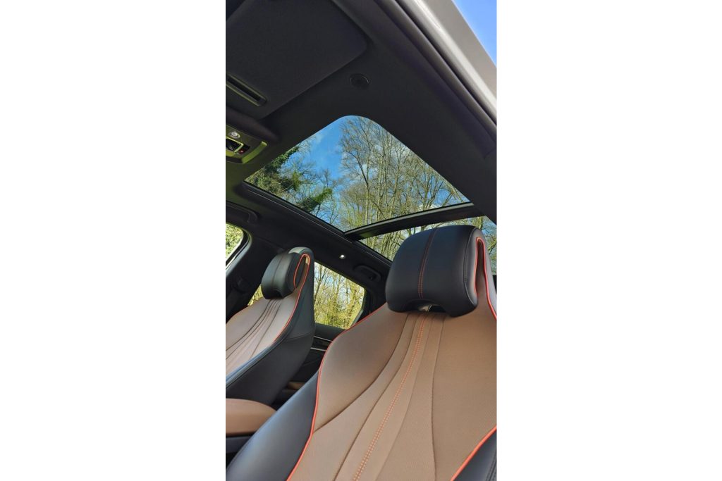 BYD SEAL U 1.5 DM-i FWD Boost  Plug-in Hybrid