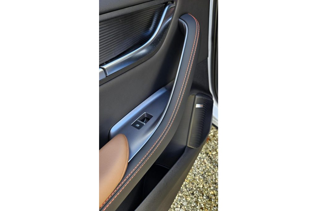 BYD SEAL U 1.5 DM-i FWD Boost  Plug-in Hybrid