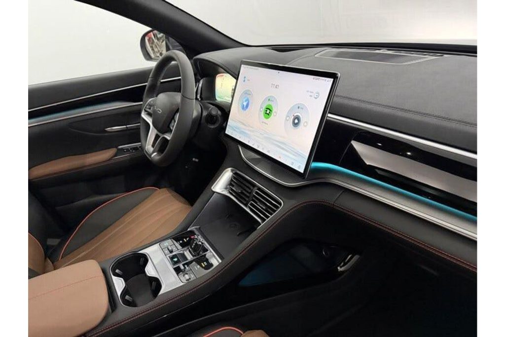 BYD SEAL U 1.5 DM-i FWD Boost  Plug-in Hybrid