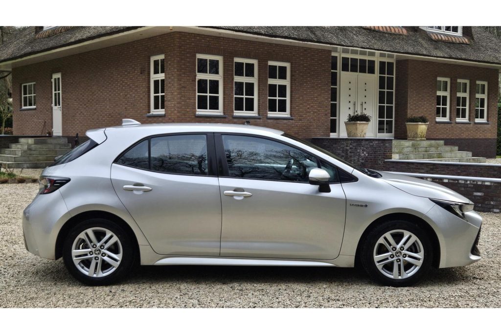Toyota Corolla 1.8 Hybrid Active