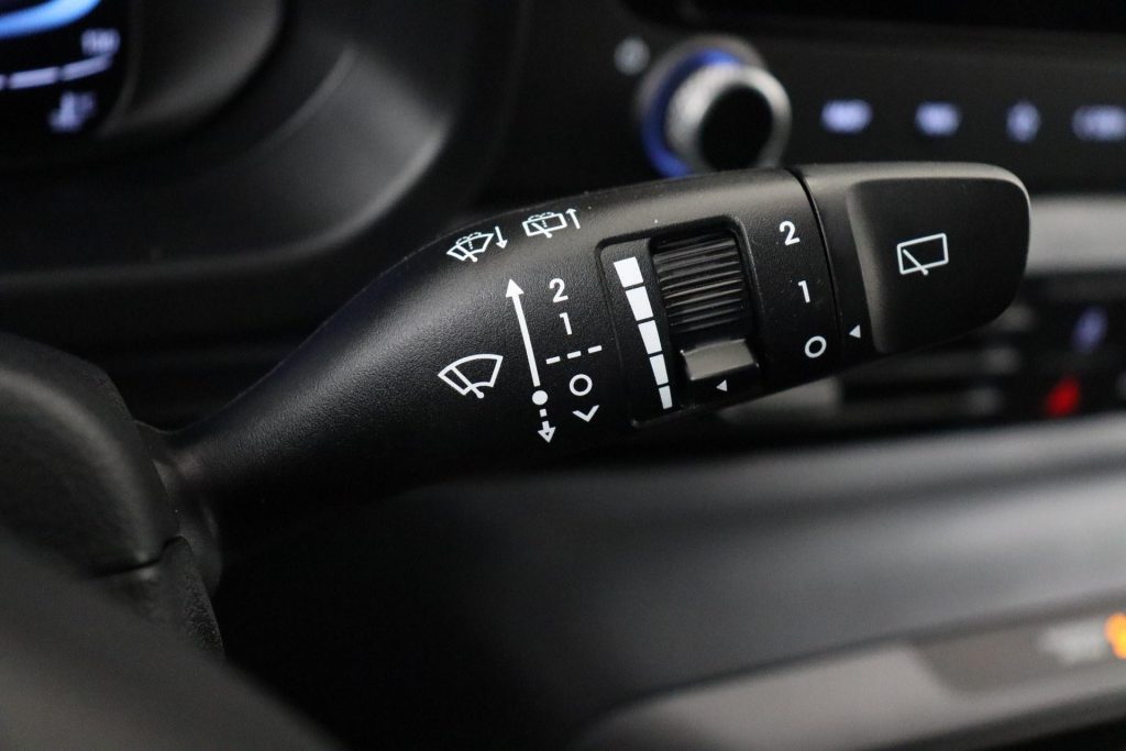 Hyundai Bayon 1.0 T-GDI Premium Twist ook leverbaar in wit en blauw