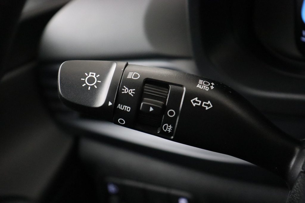 Hyundai Bayon 1.0 T-GDI Premium Twist ook leverbaar in wit en blauw