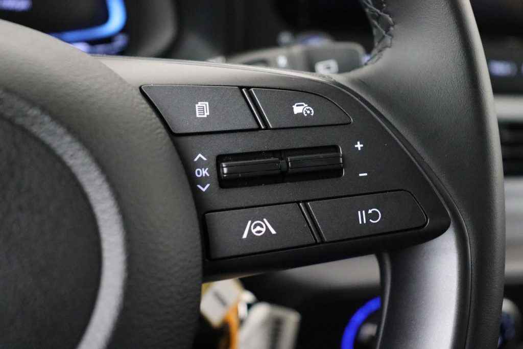 Hyundai Bayon 1.0 T-GDI Premium Twist ook leverbaar in wit en blauw