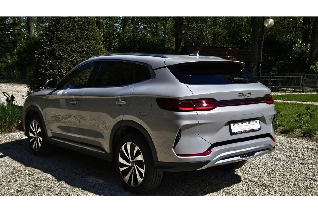 BYD SEAL U 1.5 DM-i FWD Boost met de kleur Bounless Cloud