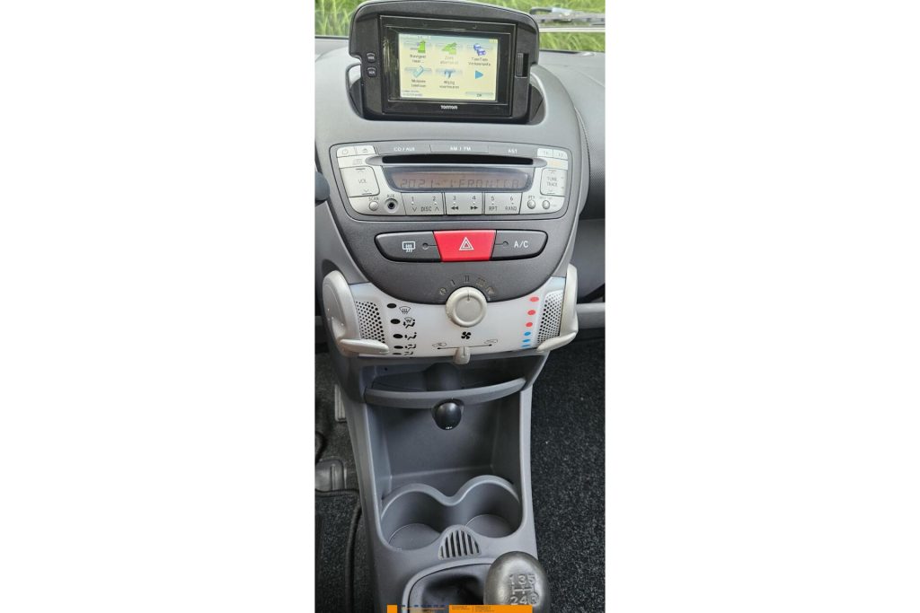 Toyota Aygo 1.0-12V Comfort Navigator Airco