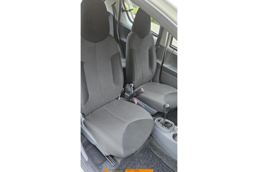 Toyota Aygo 1.0-12V Comfort Navigator Airco