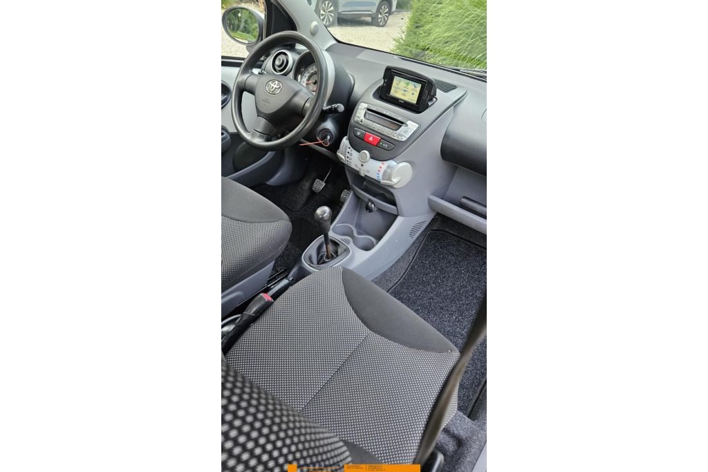 Toyota Aygo 1.0-12V Comfort Navigator Airco